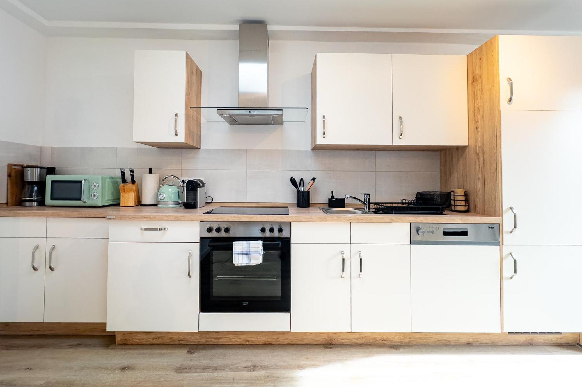Ferienwohnung Fuer 6: Zentrum, Wifi, Tv, Kueche, Neu Bad Neuenahr-Ahrweiler Buitenkant foto