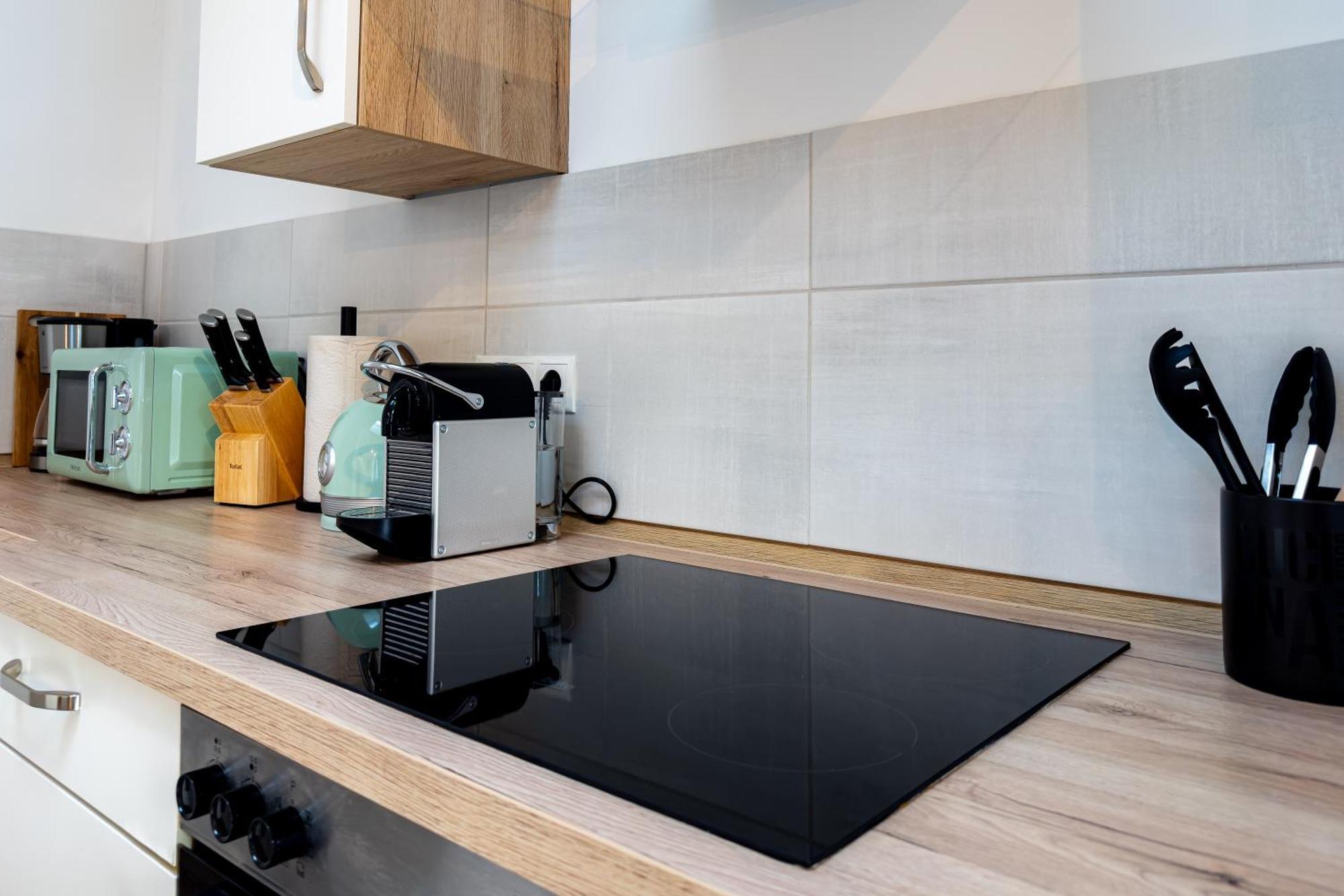 Ferienwohnung Fuer 6: Zentrum, Wifi, Tv, Kueche, Neu Bad Neuenahr-Ahrweiler Buitenkant foto