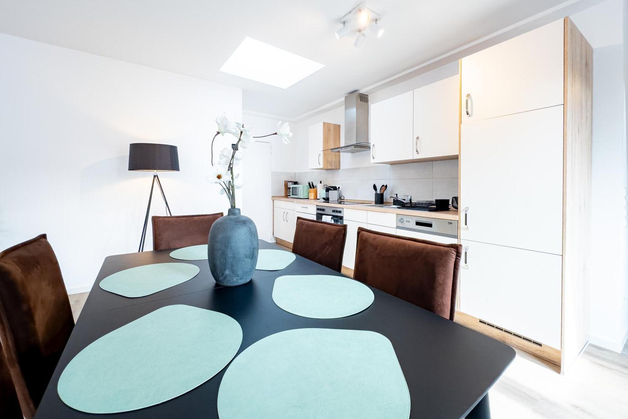 Ferienwohnung Fuer 6: Zentrum, Wifi, Tv, Kueche, Neu Bad Neuenahr-Ahrweiler Buitenkant foto